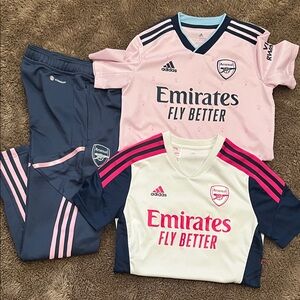 Youth Arsenal Outfit